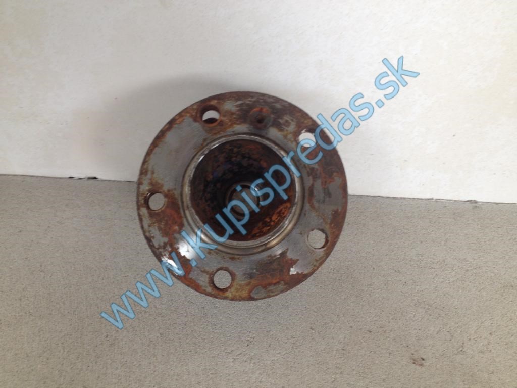 Predný náboj kolesa BMW 7 F01 F02, 5 F10 F11, 6 F12 F13, X3 F25